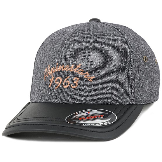 Mitchell /& Ness NBA Milwaukee Bucks Grey Snapback Hat Space Knit Crown PU Cap